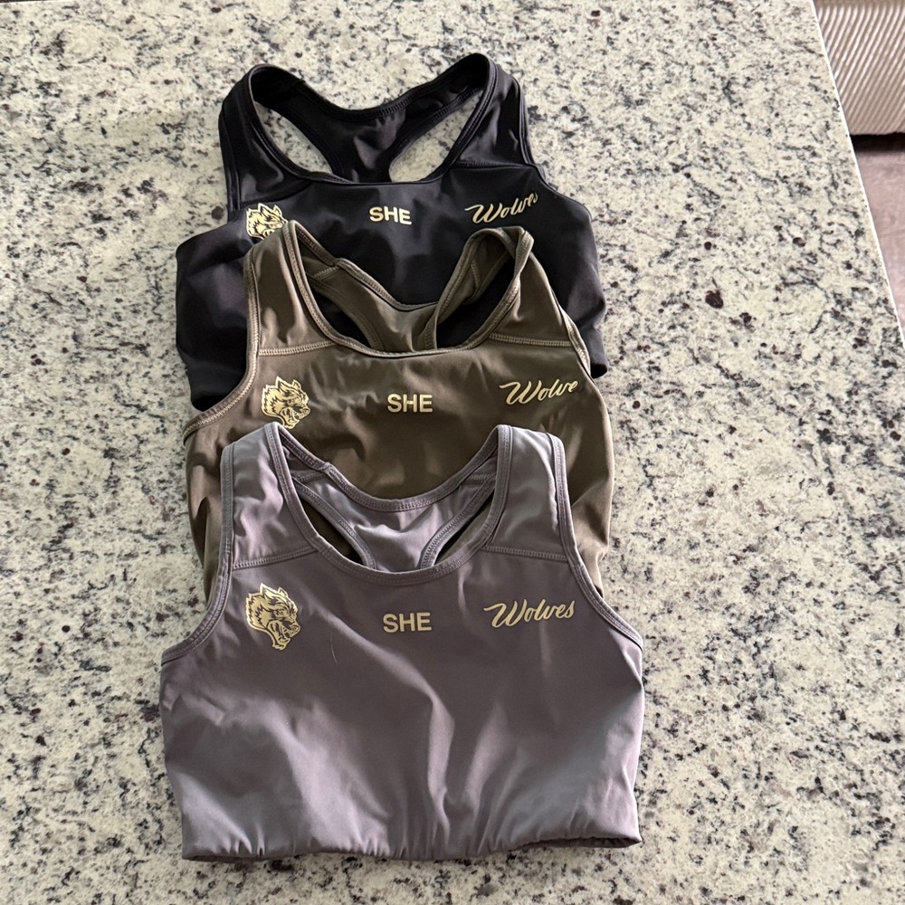 DARC SPORT SHE Wolves Sports Bra Set - Black, Olive, Gray